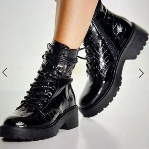 Steve Madden Tornado Lace Up Croc Combat Boots